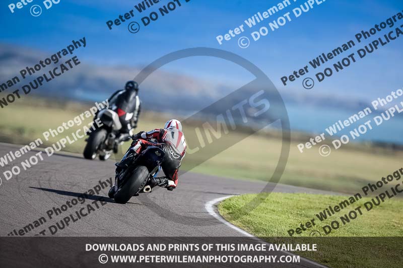 anglesey no limits trackday;anglesey photographs;anglesey trackday photographs;enduro digital images;event digital images;eventdigitalimages;no limits trackdays;peter wileman photography;racing digital images;trac mon;trackday digital images;trackday photos;ty croes